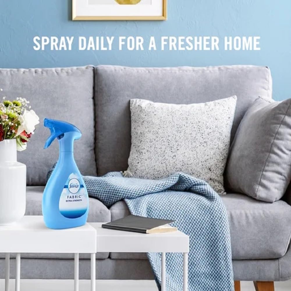 Eliminador de olores Febreze en spray para telas, aroma a abeto de invierno, 800 ml (paquete de 2) - Image 3